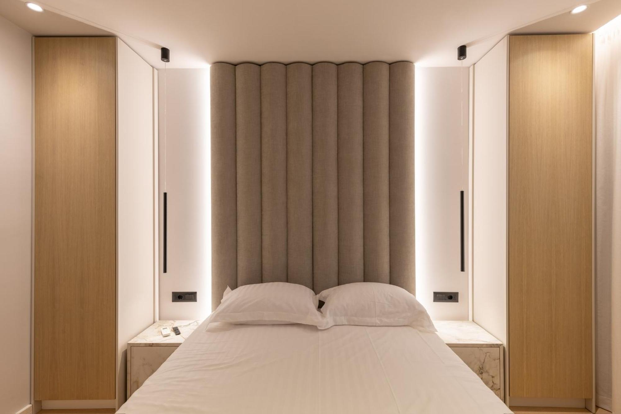 Central Inn, New Bazaar Apartment ติรานา ภายนอก รูปภาพ